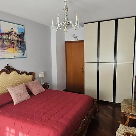 Stanza Classica Eur Tintoretto Bed & Breakfast